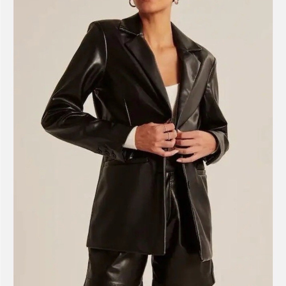 Abercrombie & Fitch Black Vegan Leather Blazer sz XS